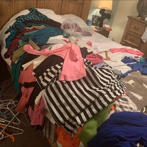 Lots of name brands clothes... too many to list!